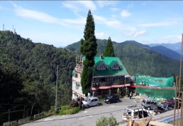 Tharbaling Homestay ดาร์จีลิง ภายนอก รูปภาพ