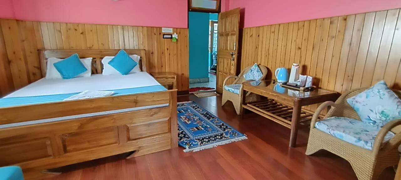Tharbaling Homestay ดาร์จีลิง ภายนอก รูปภาพ